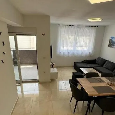 Appartement With Parking Space - 25934 Crikvenica